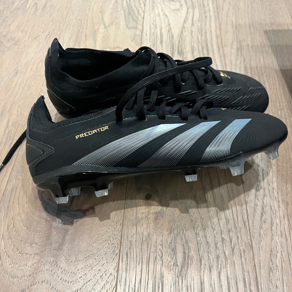 New Adidas Predator Pro FG Mens 6.5